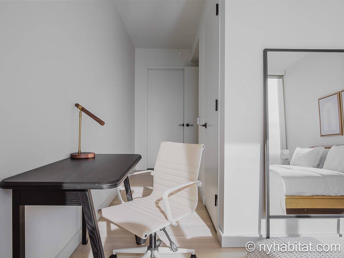 Schlafzimmer 1 - Photo 3 von 4 Schlafzimmer 1 - Photo 3 von 4