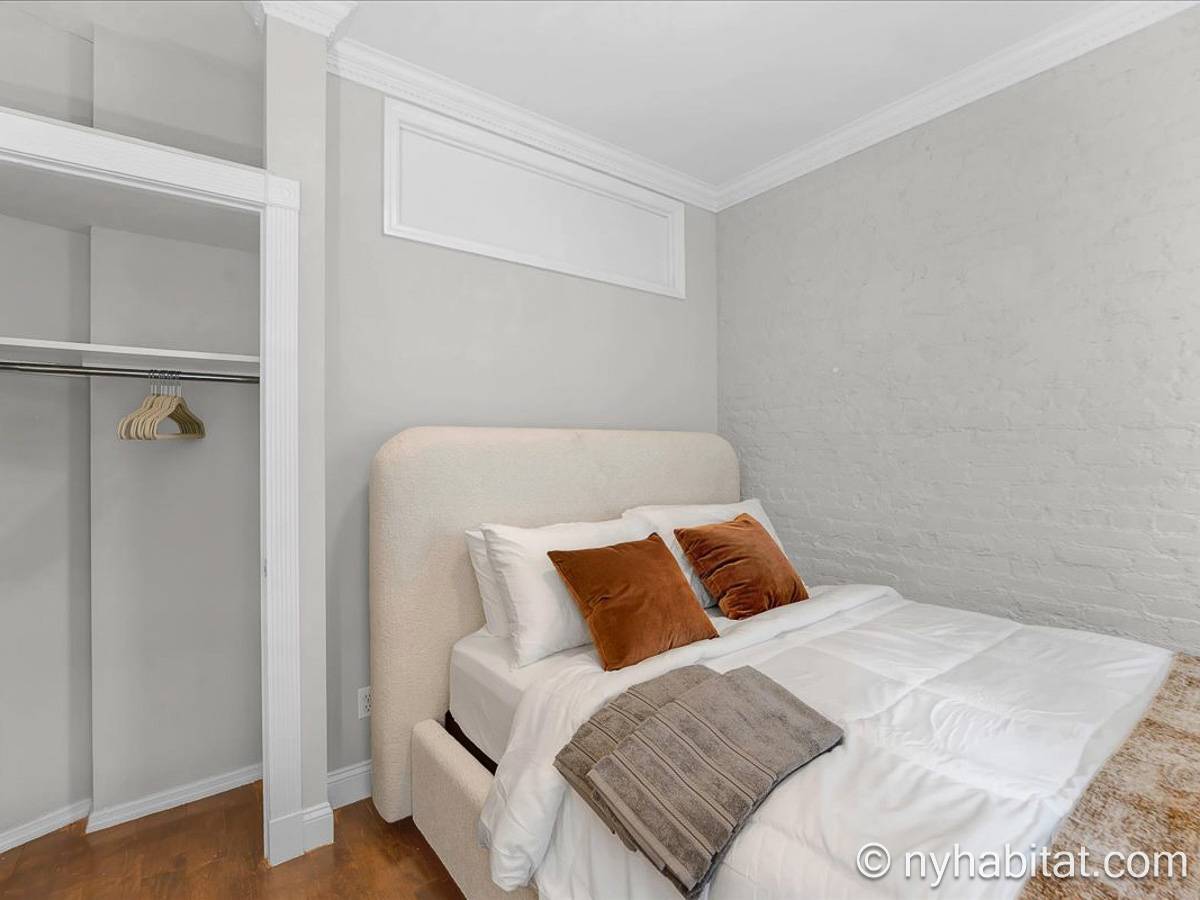 Bedroom 1 - Photo 3 of 5