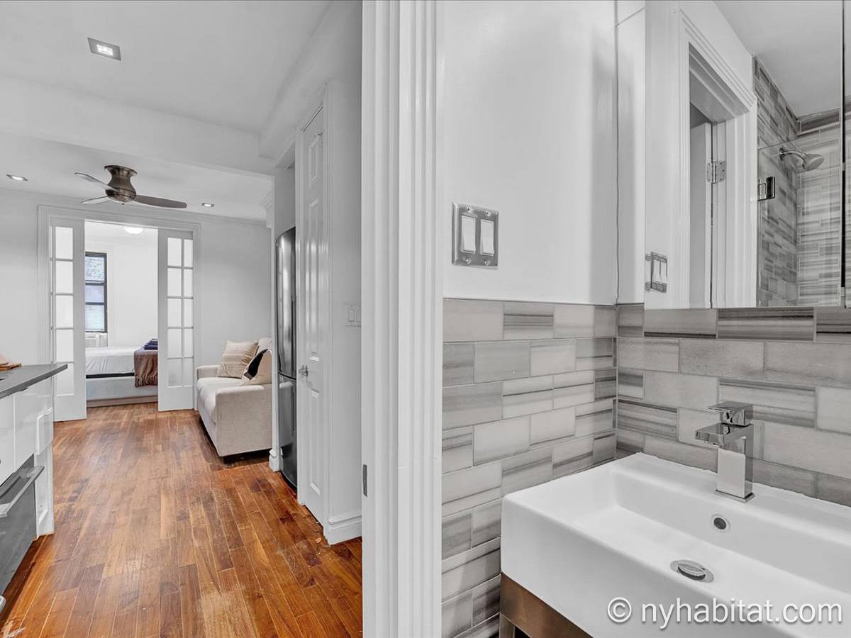 Bathroom - Photo 3 of 3