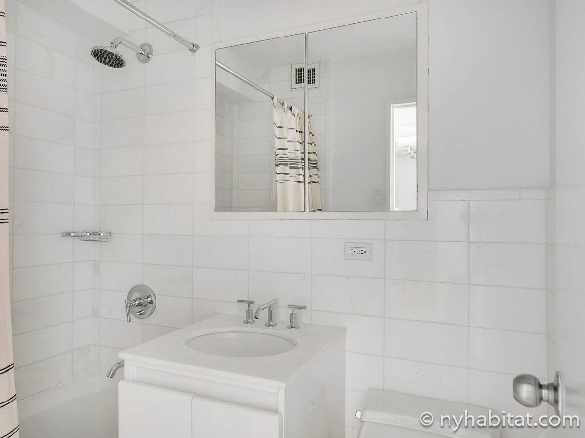 Bathroom - Photo 1 of 1 Bathroom - Photo 1 of 1