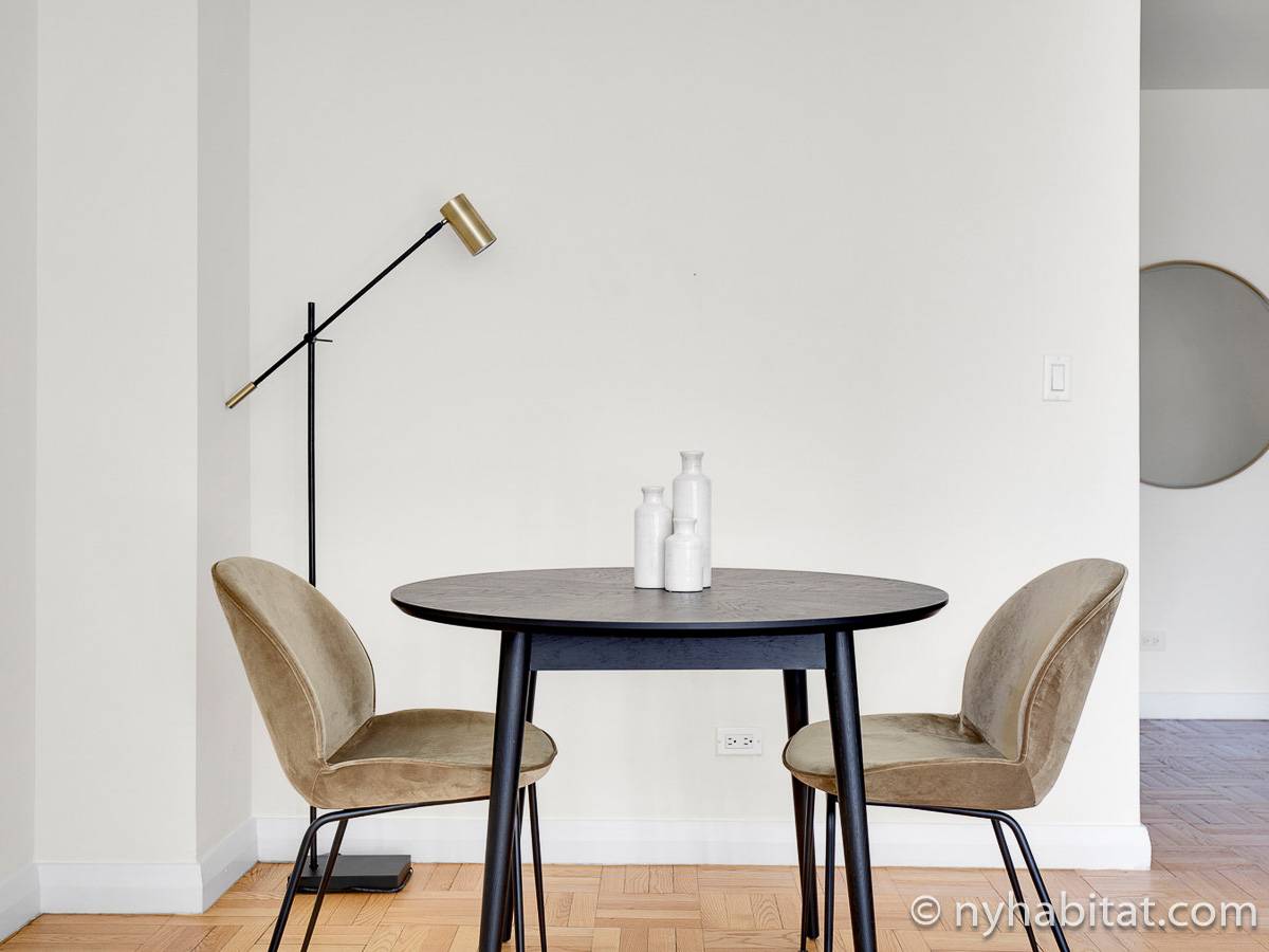 Living room - Photo 4 of 5 Living room - Photo 4 of 5