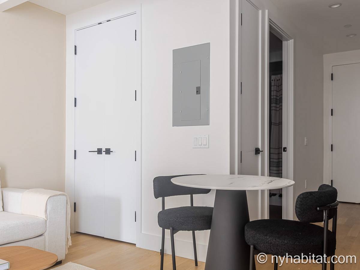 Wohnzimmer - Photo 4 von 5