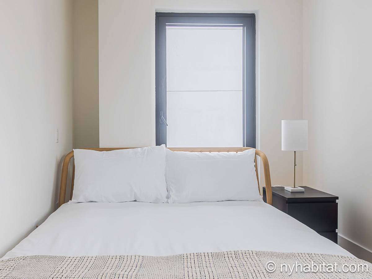 Schlafzimmer - Photo 2 von 5