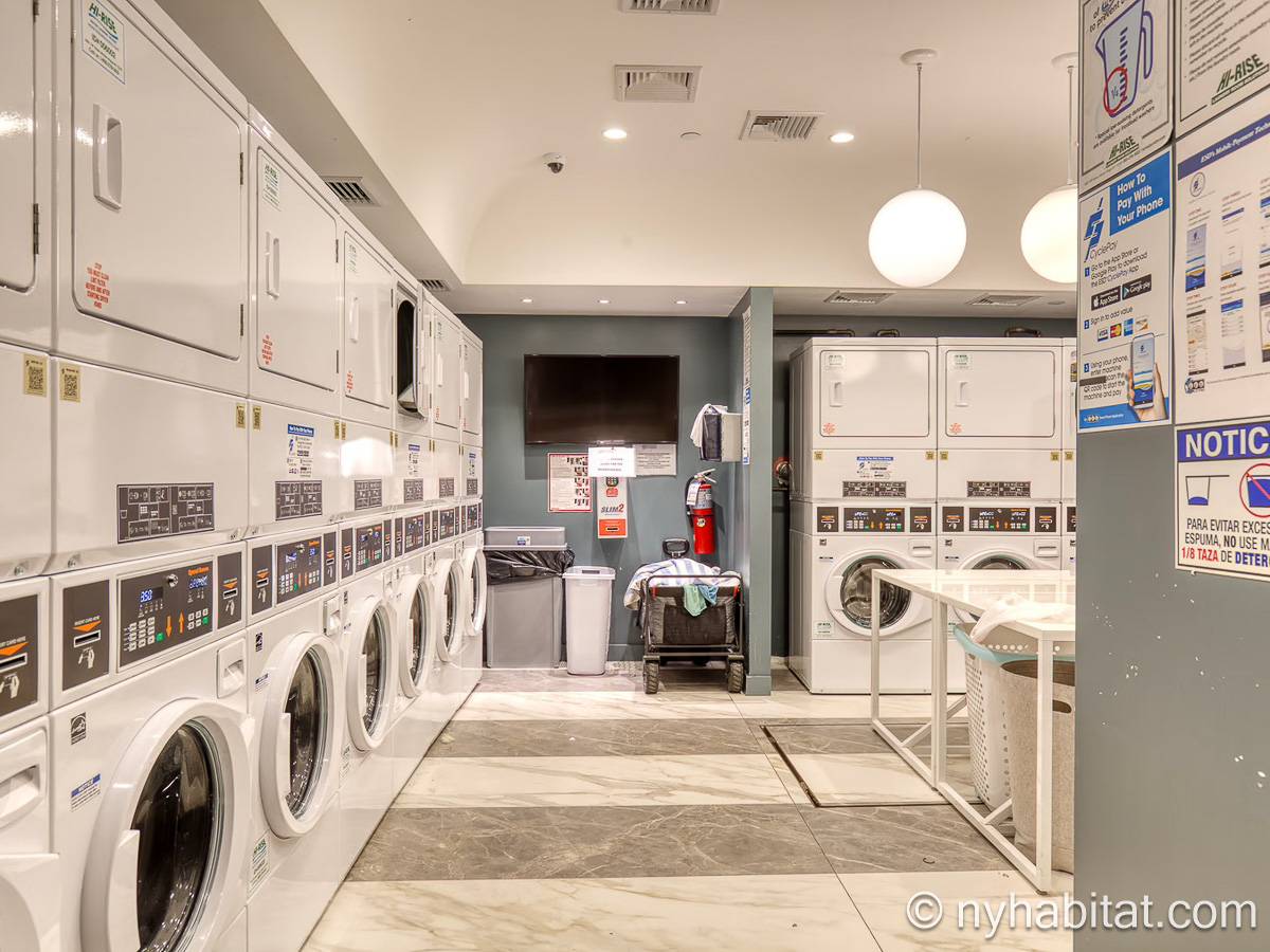 Andere - Photo 1 von 17