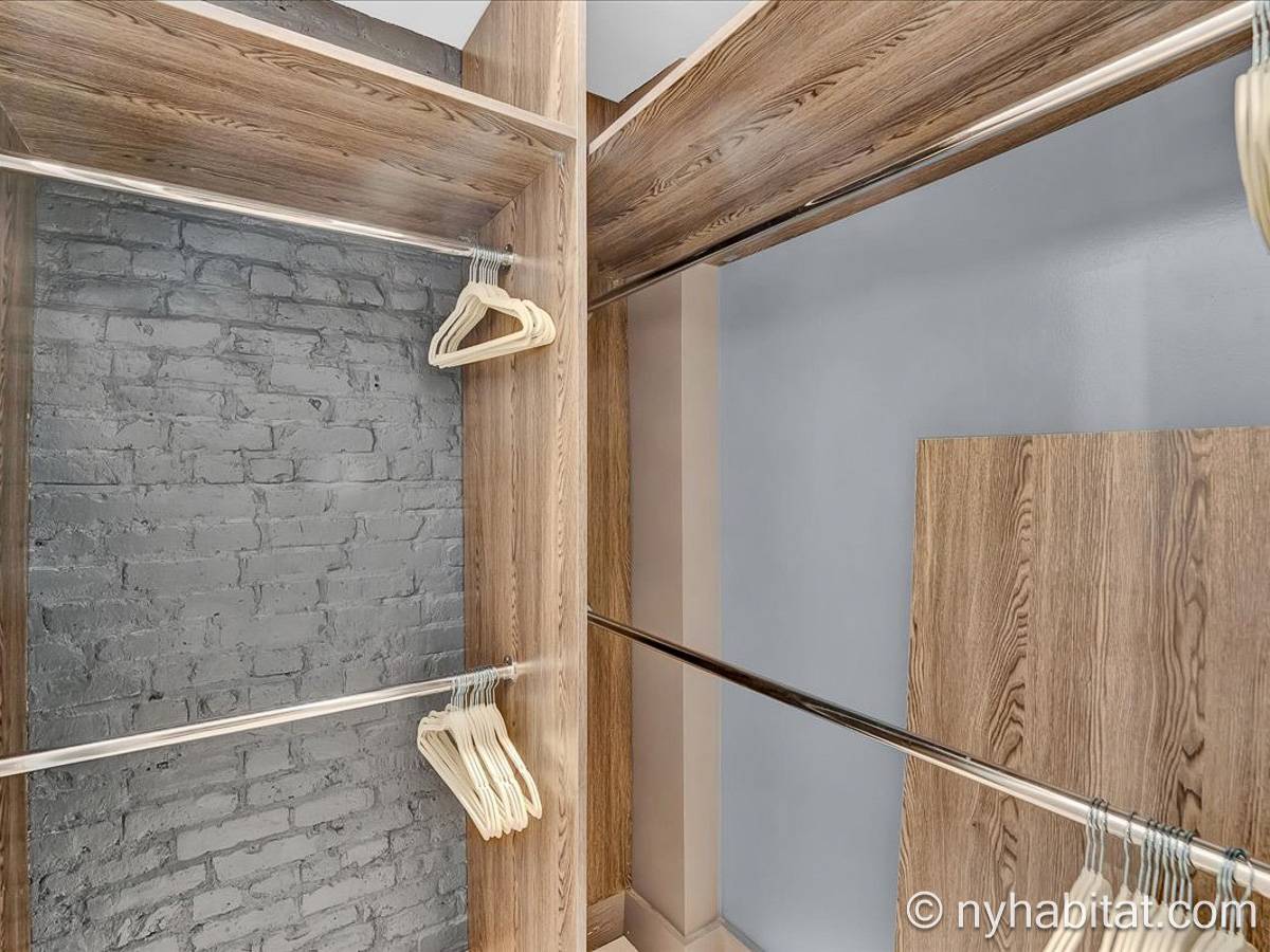 Bedroom - Photo 7 of 7