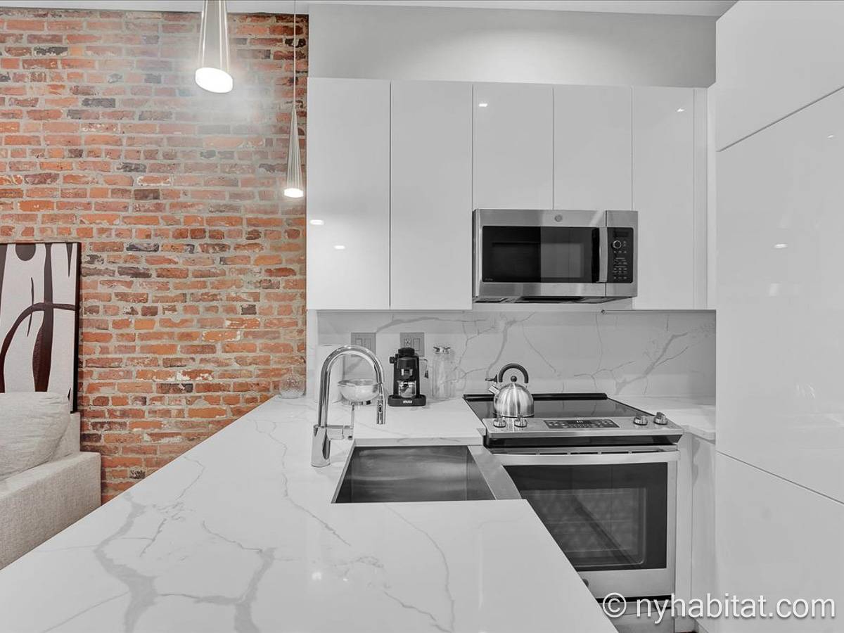 Kitchen - Photo 2 of 3