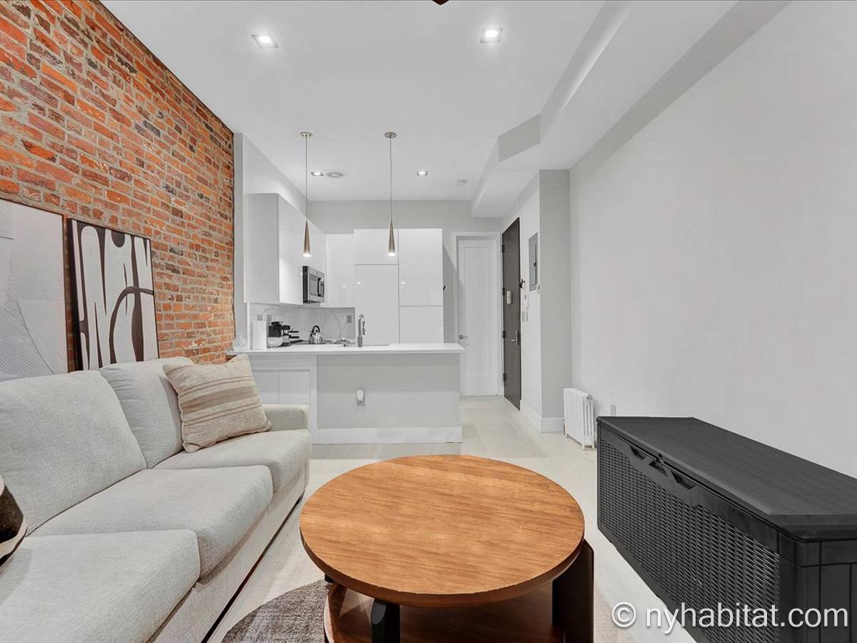 Living room - Photo 5 of 5