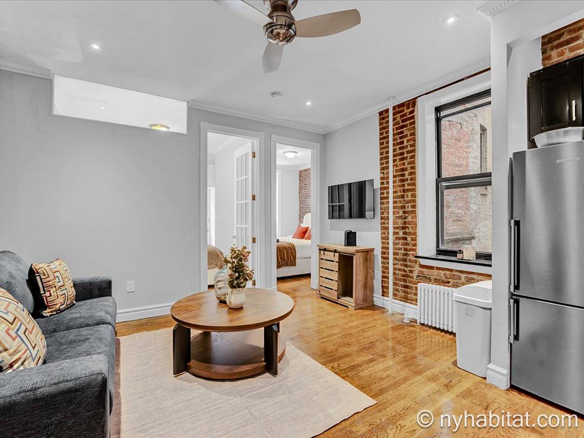 Living room - Photo 2 of 6