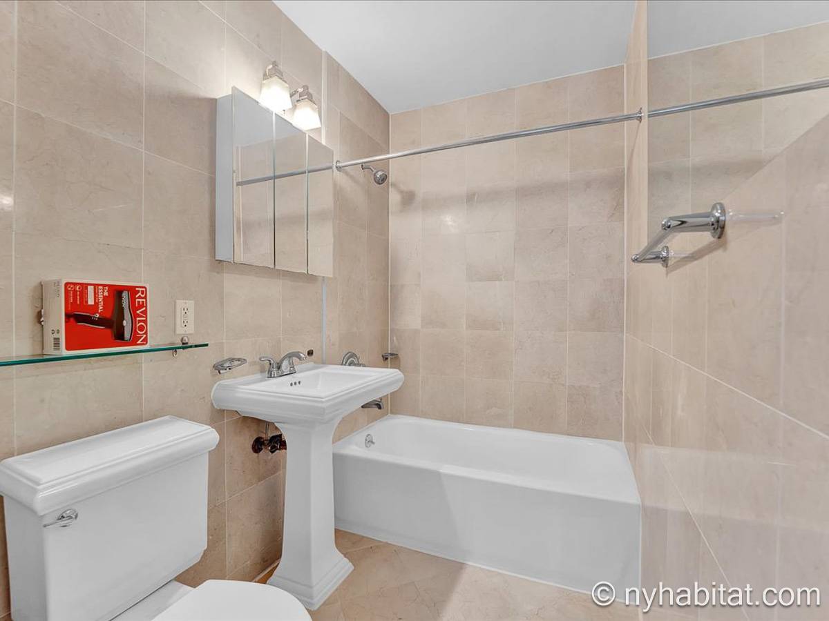 Bathroom 1 - Photo 1 of 3