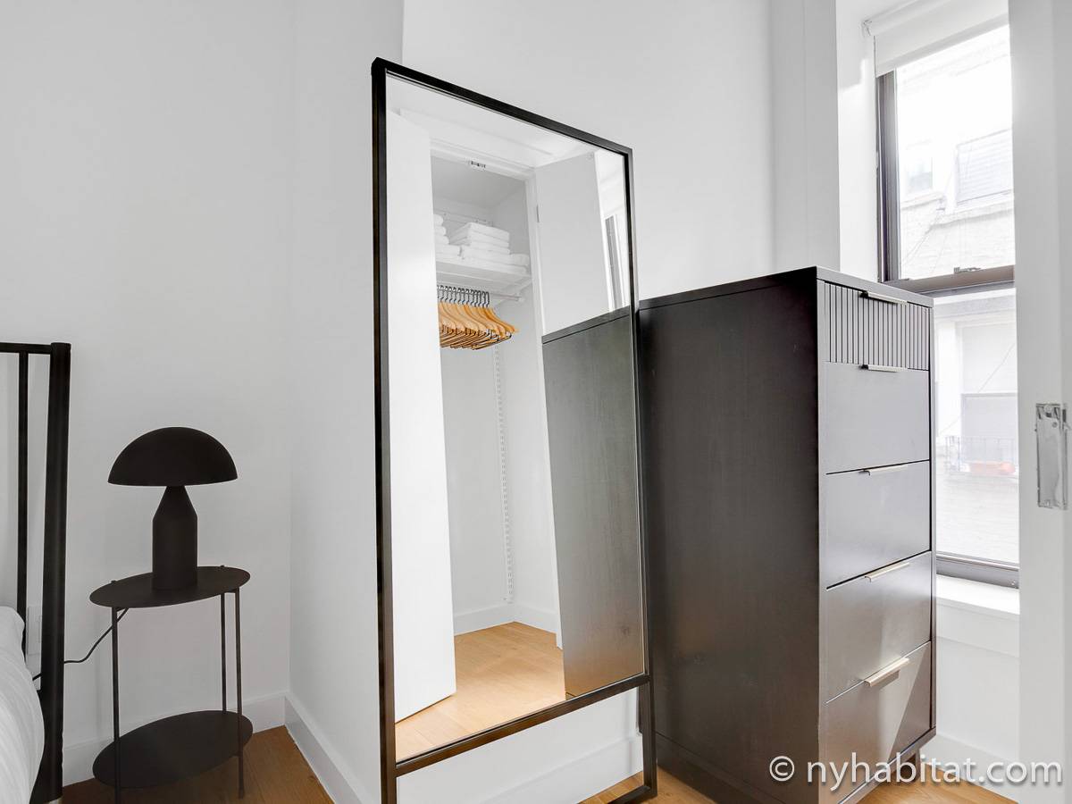 Schlafzimmer - Photo 3 von 3 Schlafzimmer - Photo 3 von 3