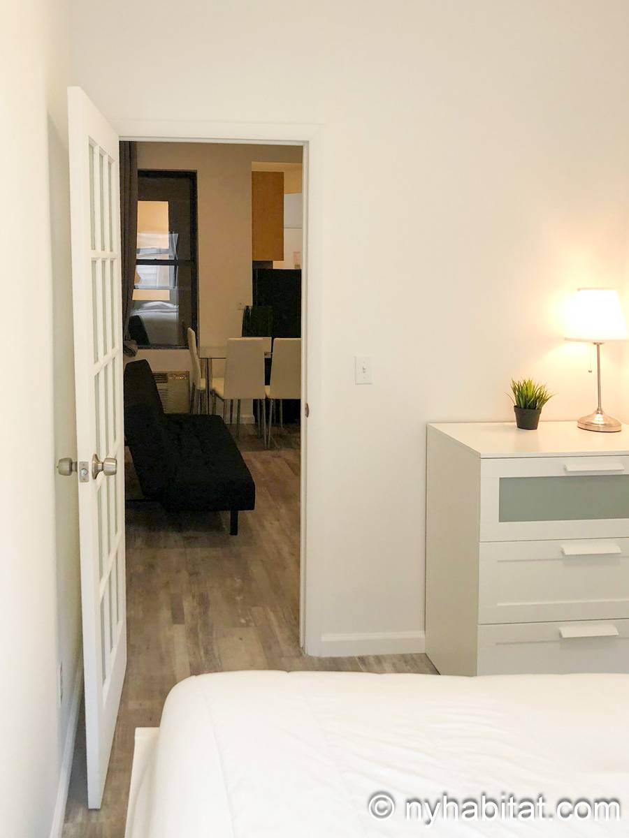 Bedroom - Photo 2 of 2