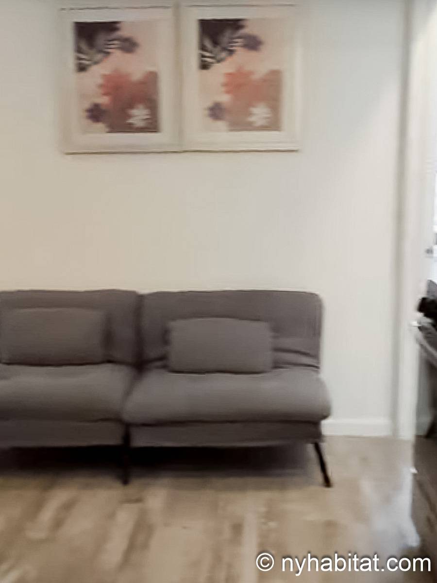 Wohnzimmer - Photo 2 von 4