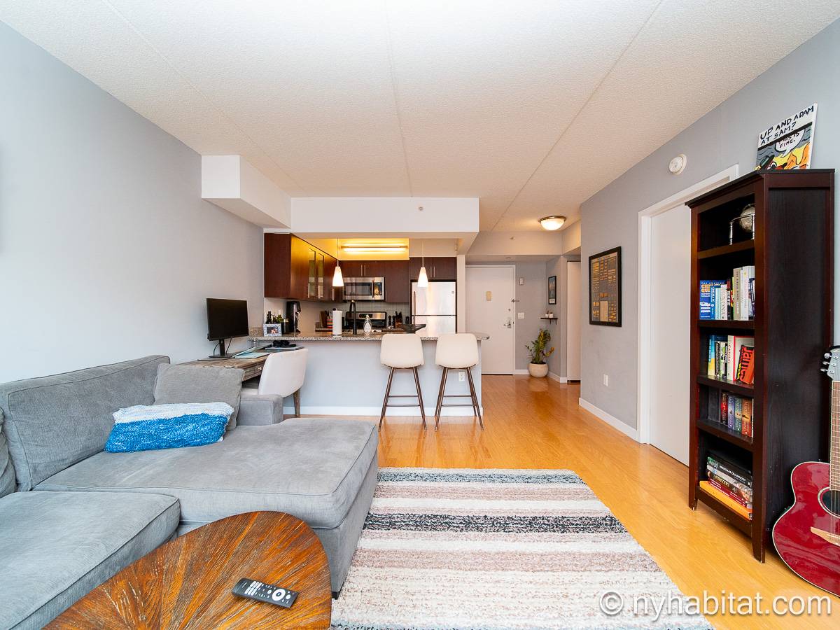 Living room - Photo 5 of 5