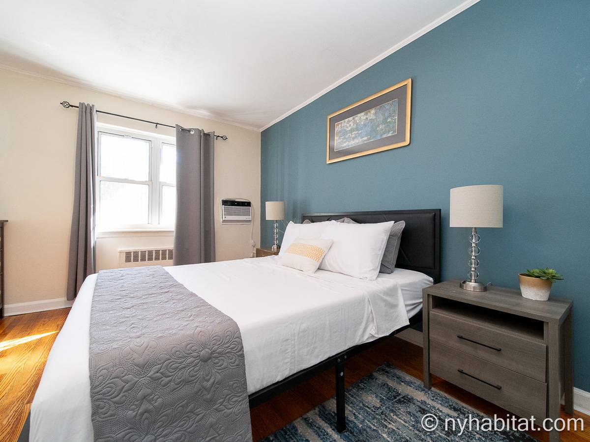 Camera 2 - Photo 2 di 6