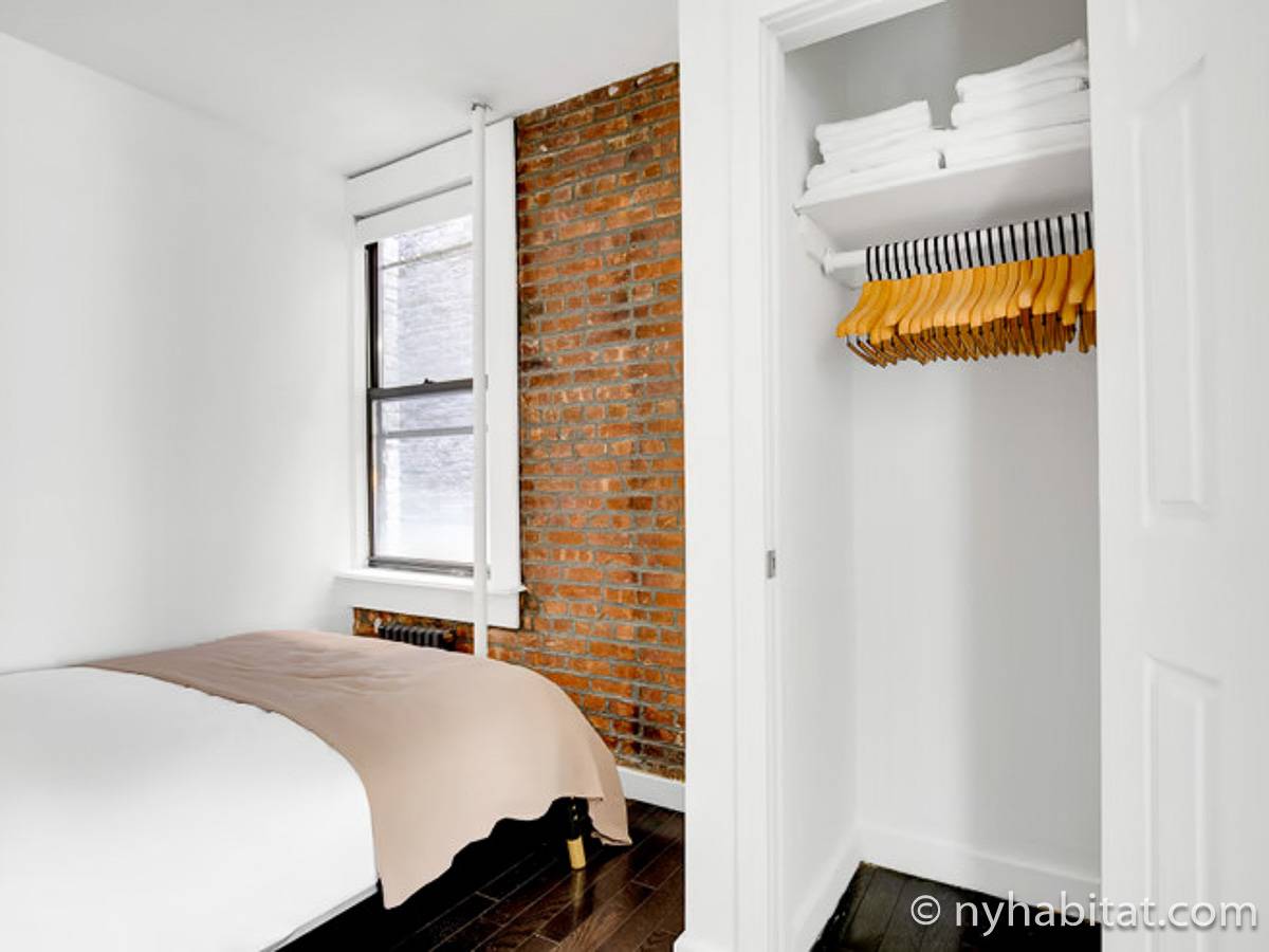 Schlafzimmer - Photo 1 von 3 Schlafzimmer - Photo 1 von 3