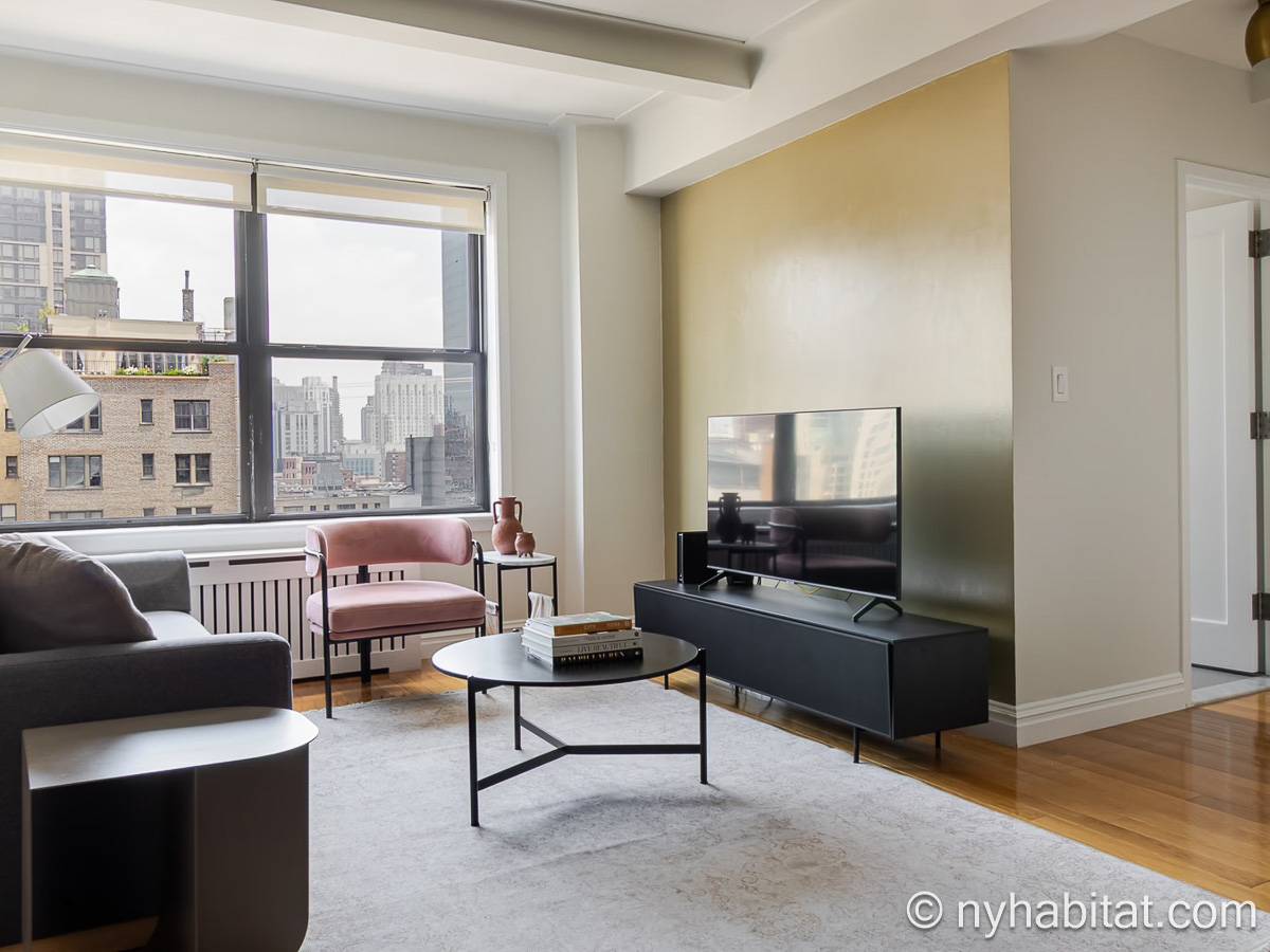 Living room - Photo 2 of 6