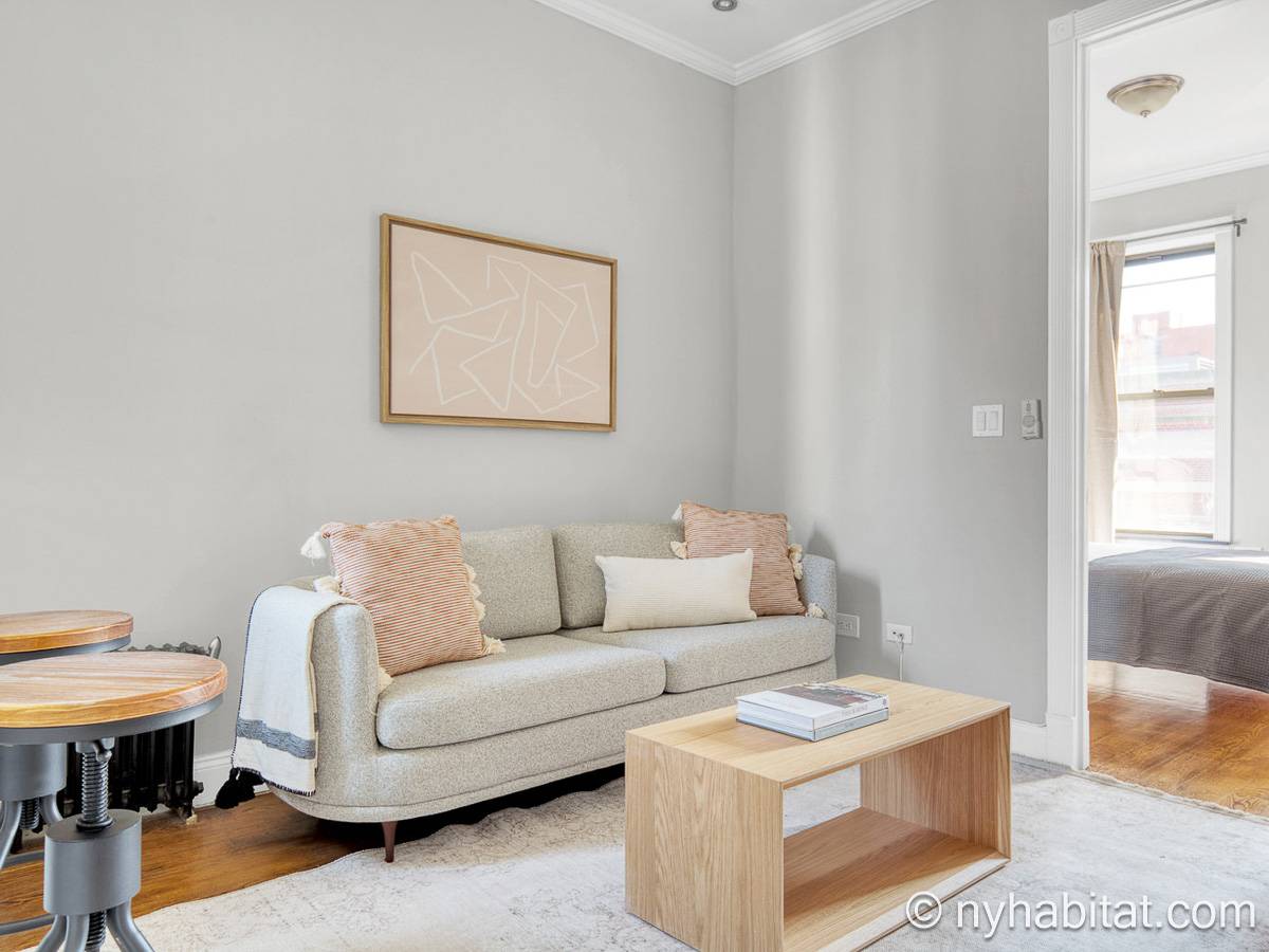 Wohnzimmer - Photo 2 von 3