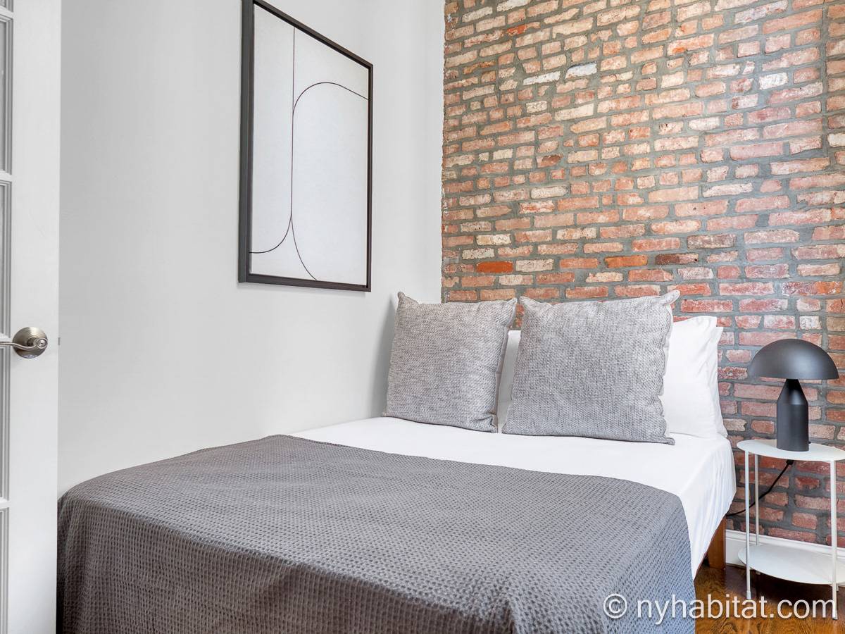 Schlafzimmer 2 - Photo 1 von 4