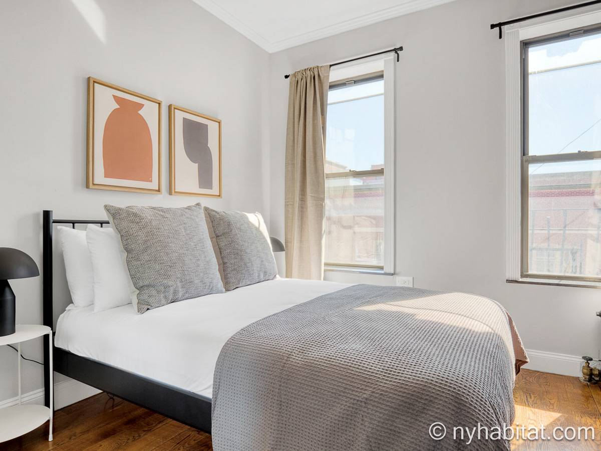 Schlafzimmer 1 - Photo 1 von 3