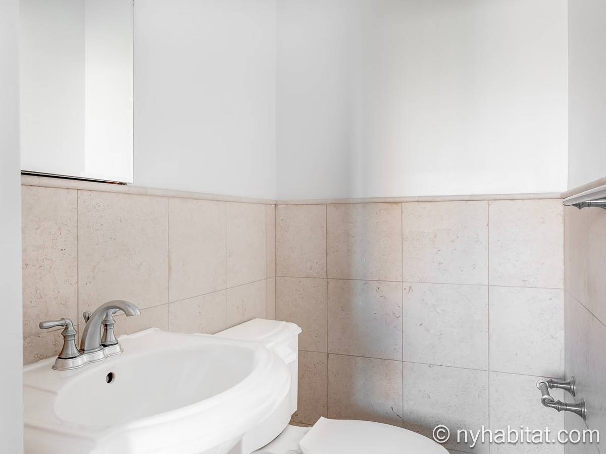 Baño 2 - Photo 1 de 1