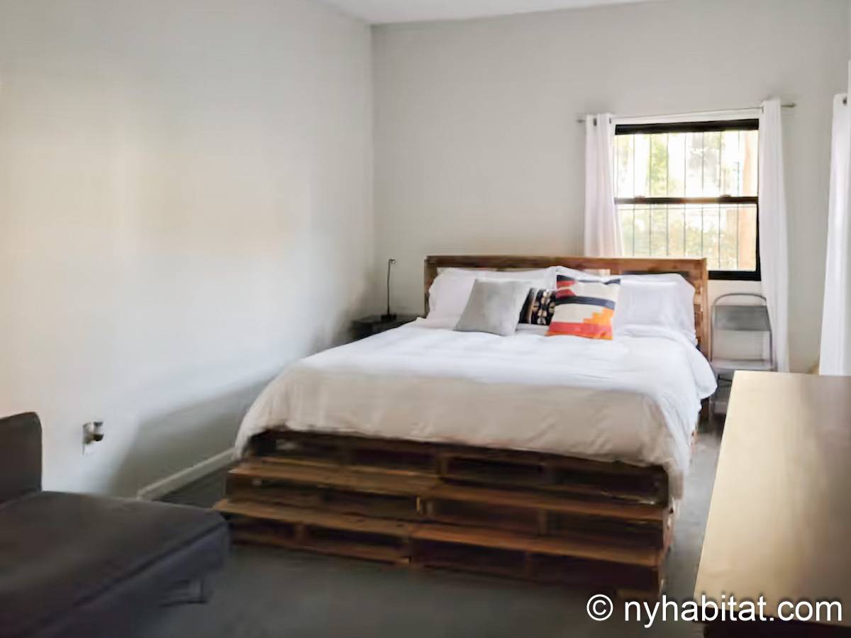 Schlafzimmer 1 - Photo 1 von 2