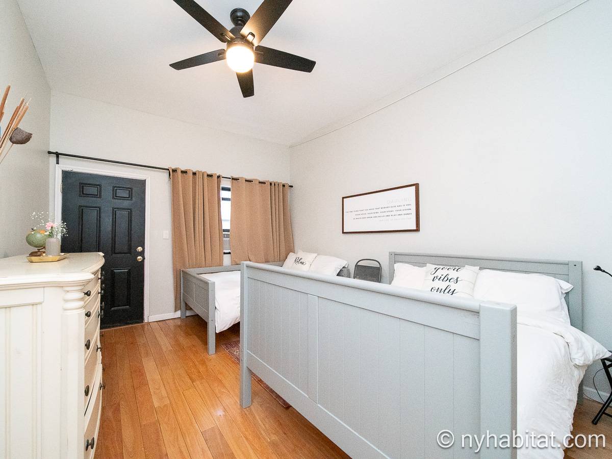 Chambre 2 - Photo 1 sur 6