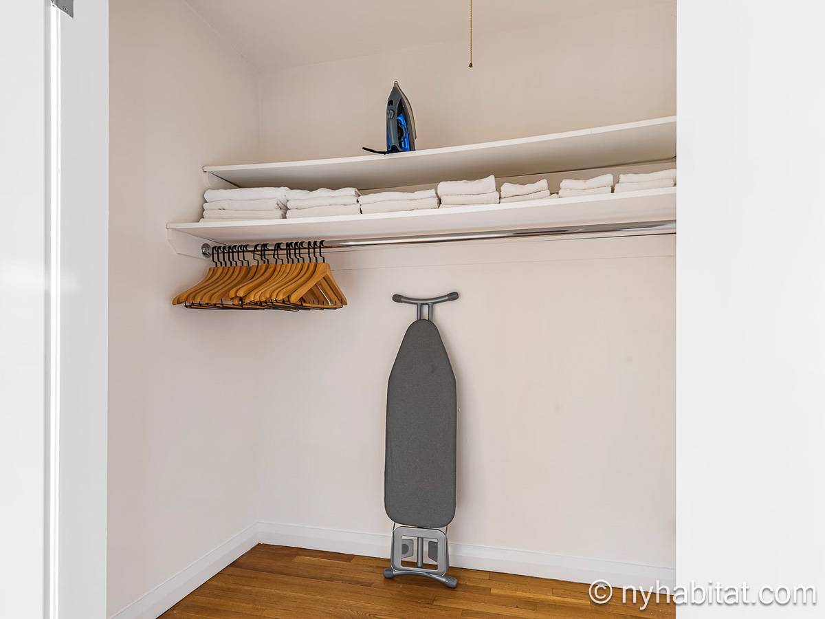 Schlafzimmer 1 - Photo 3 von 3