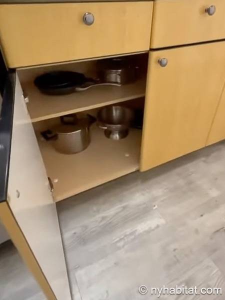 Kitchen - Photo 6 of 6