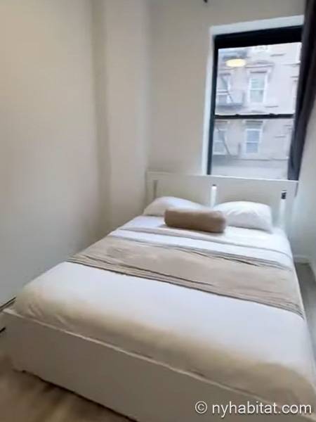 Bedroom - Photo 2 of 3