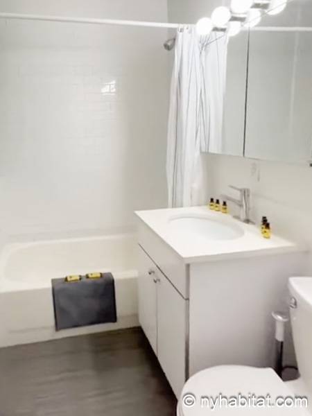 Ba&ntilde;o - Photo 1 de 1