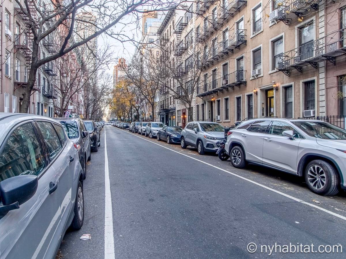 Andere - Photo 2 von 3 Andere - Photo 2 von 3