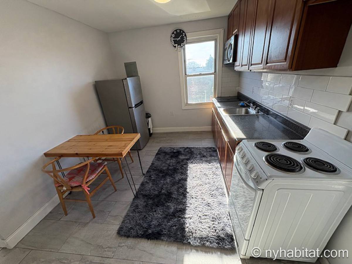 Kitchen - Photo 1 of 2