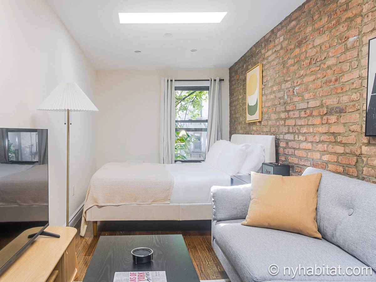 Living room - Photo 2 of 6