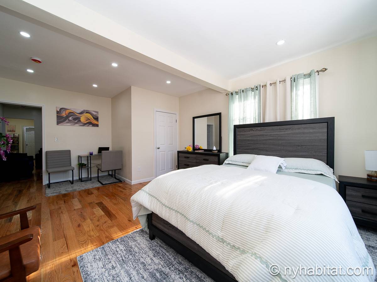 Bedroom 1 - Photo 3 of 6