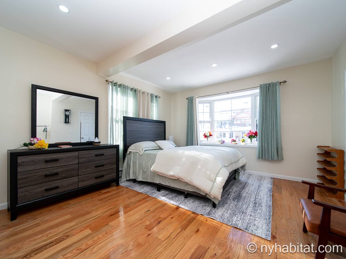 Bedroom 1 - Photo 1 of 6