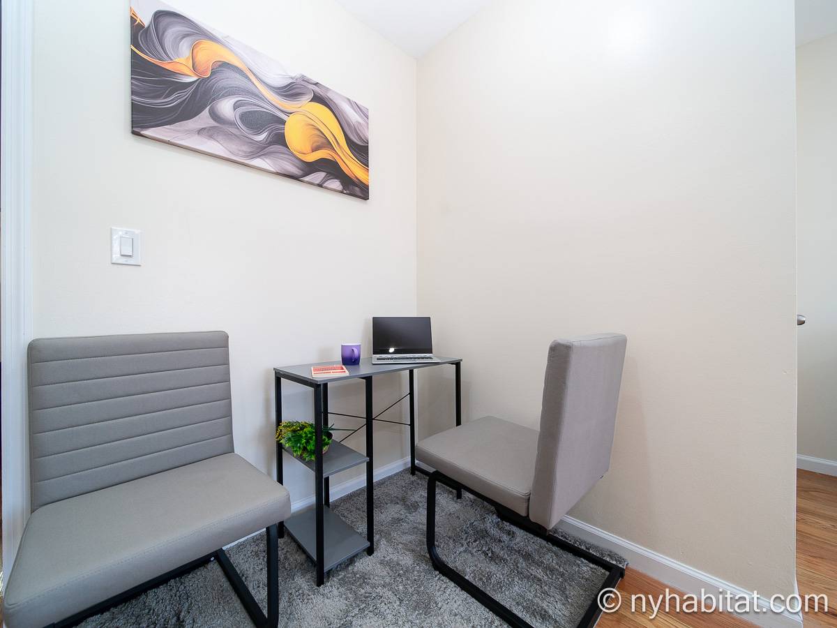 Bedroom 1 - Photo 6 of 6