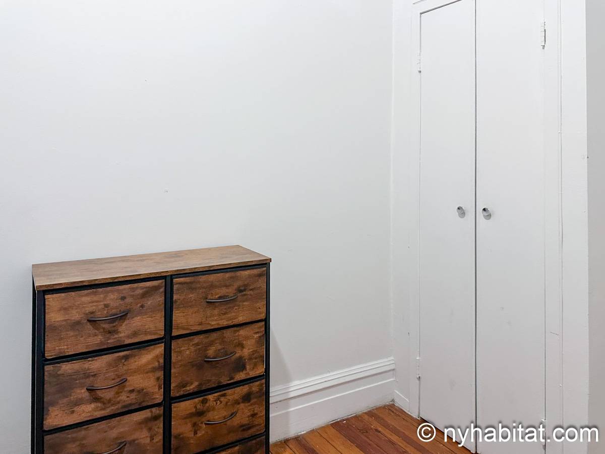 Bedroom 2 - Photo 4 of 6