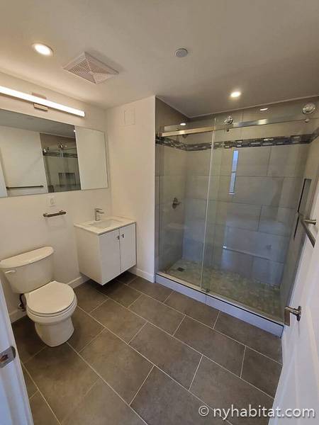 Ba&ntilde;o - Photo 1 de 1