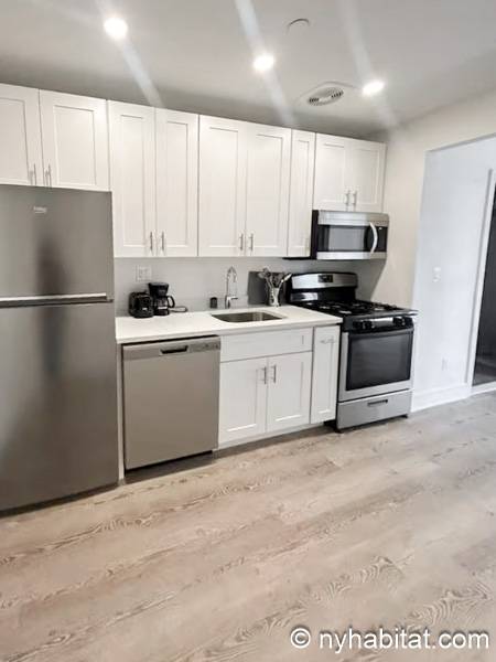 Kitchen - Photo 2 of 3