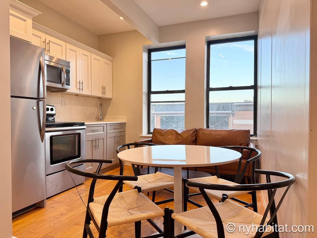 New York - 4 Bedroom roommate share apartment - Apartment reference NY-20437