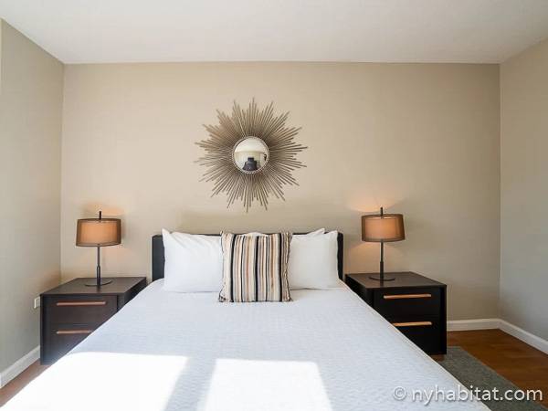 Bedroom - Photo 2 of 3