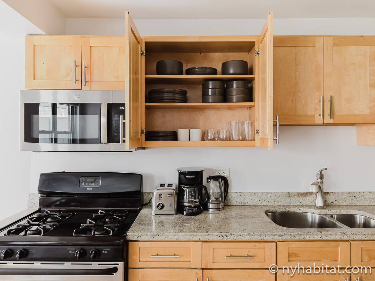 Kitchen - Photo 2 of 3