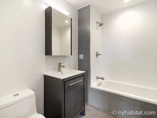 Ba&ntilde;o - Photo 1 de 1