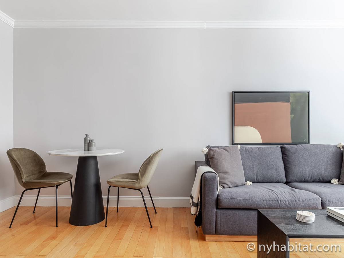 Living room - Photo 2 of 6