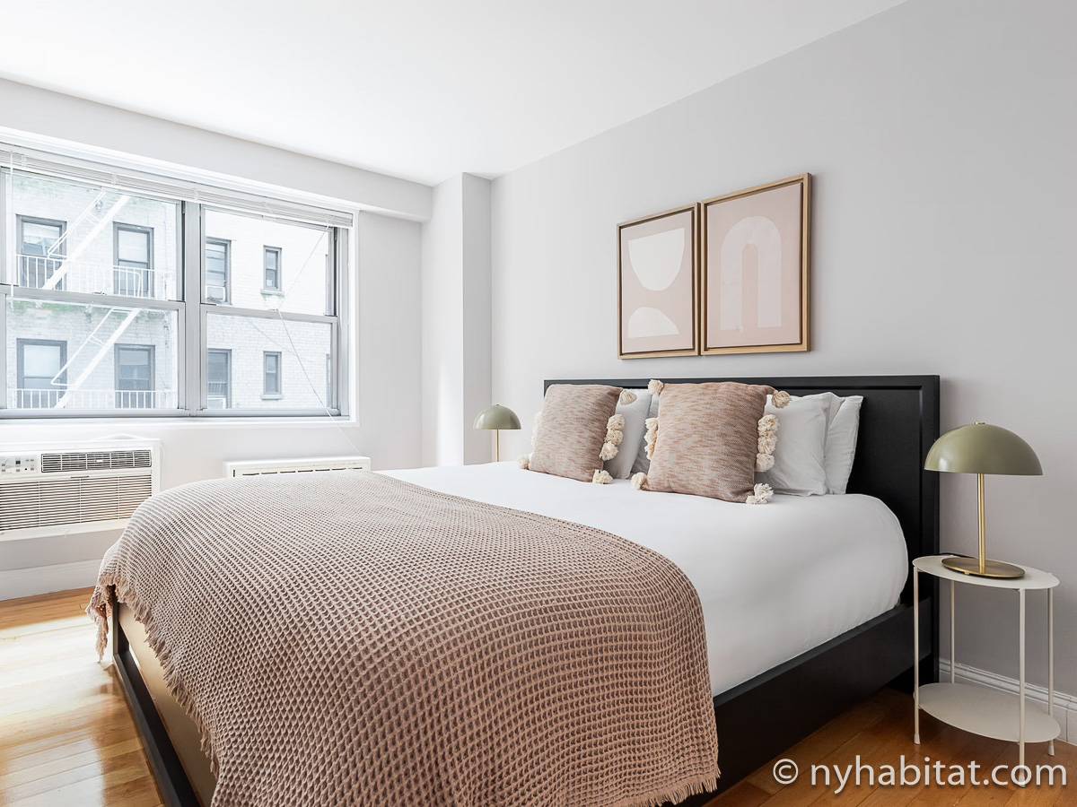 Bedroom - Photo 1 of 3