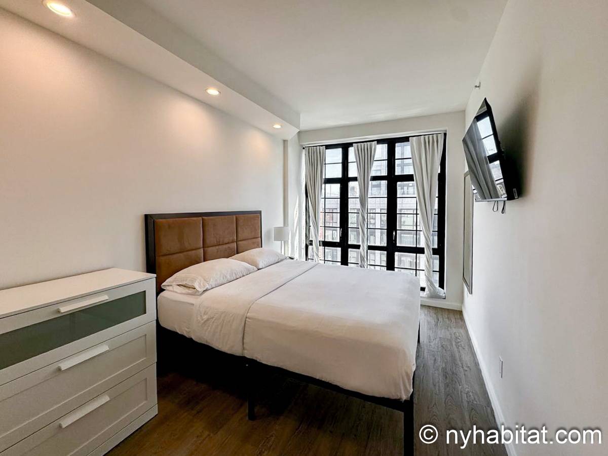 Bedroom 1 - Photo 2 of 4 Bedroom 1 - Photo 2 of 4