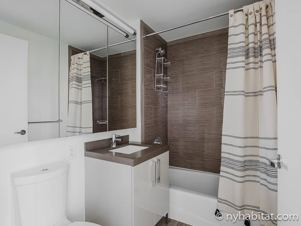 Bathroom 2 - Photo 1 of 1 Bathroom 2 - Photo 1 of 1