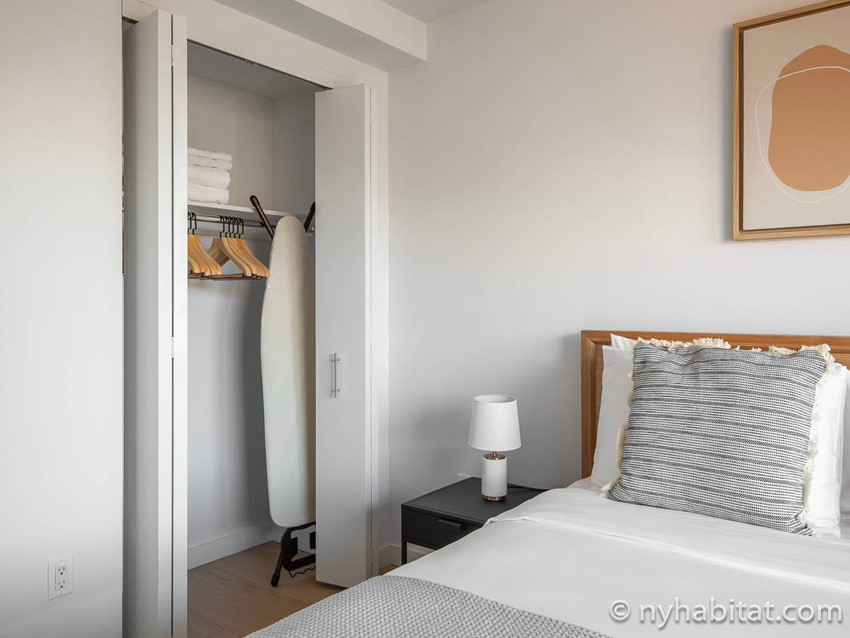 Bedroom 1 - Photo 3 of 3 Bedroom 1 - Photo 3 of 3