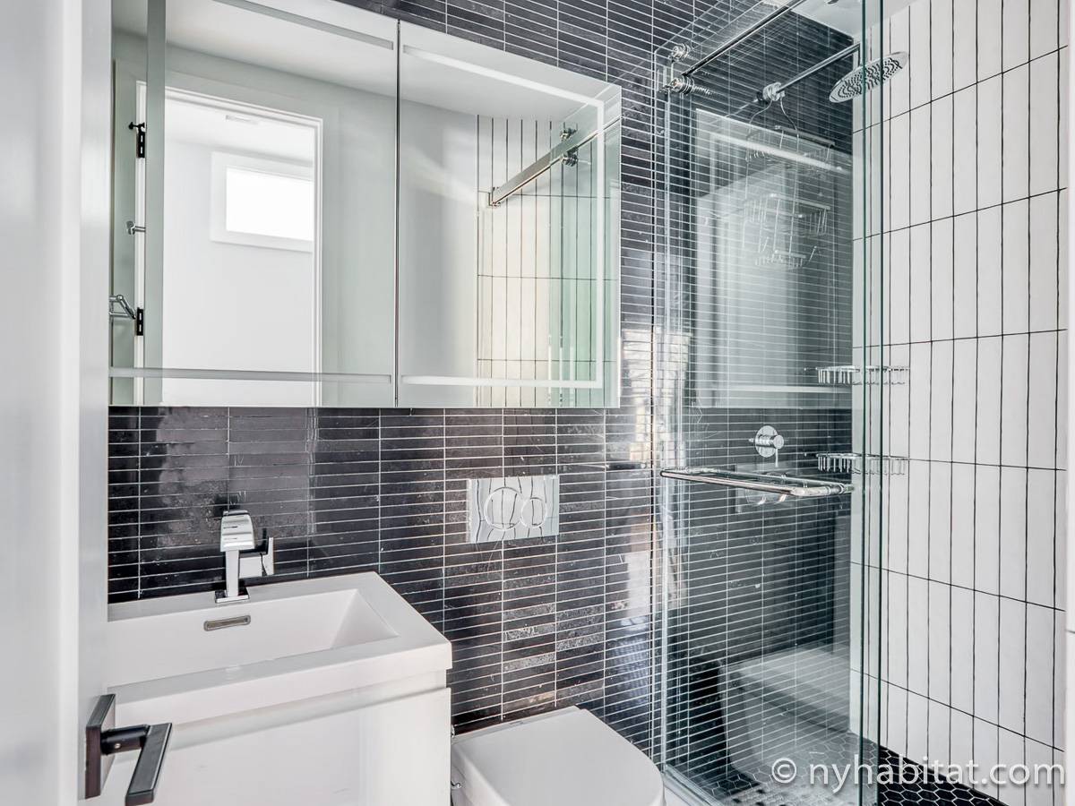 Bathroom 2 - Photo 1 of 1 Bathroom 2 - Photo 1 of 1