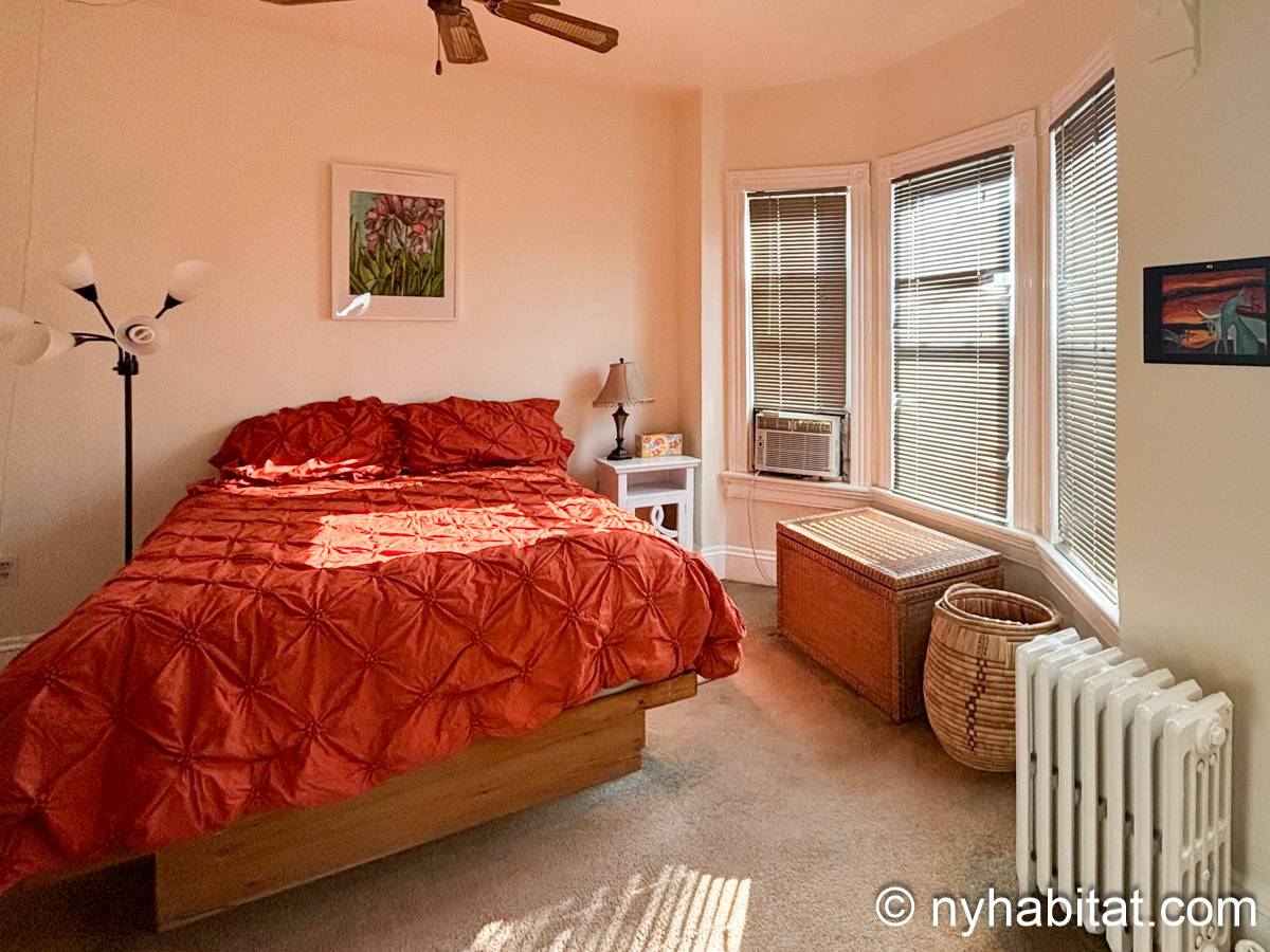 Bedroom 1 - Photo 2 of 5 Bedroom 1 - Photo 2 of 5